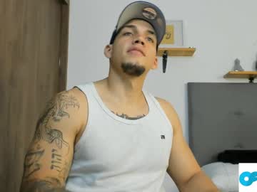 Axel_Taylor21 Chaturbate stream image from May 28, 2026