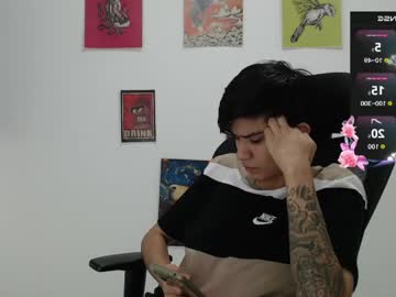 Dahliarios Chaturbate stream image from May 28, 2026