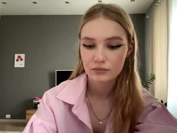 Clarisaprentice Chaturbate stream image from May 28, 2026