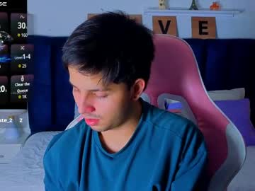 Issac_James Chaturbate stream image from May 28, 2026