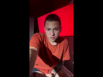 Tyler_Max02 Chaturbate stream image from May 28, 2026