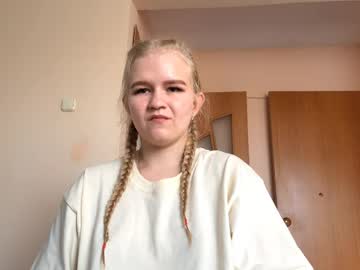 Jesusitadubach Chaturbate stream image from May 28, 2026