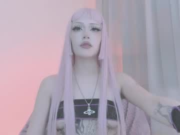 Violettbones Chaturbate stream image from May 28, 2026
