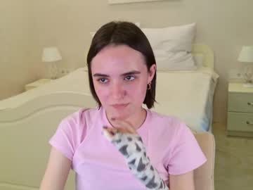 Daisy_Heart Chaturbate stream image from May 28, 2026