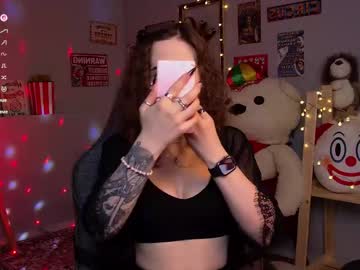 Oliviamcclean Chaturbate stream image from May 28, 2026