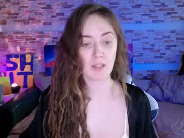 Dalia_Peach Chaturbate stream image from May 28, 2026