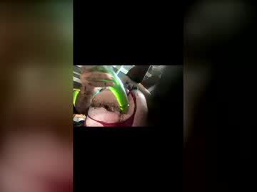Iluvtgirls13 Chaturbate stream image from May 28, 2026