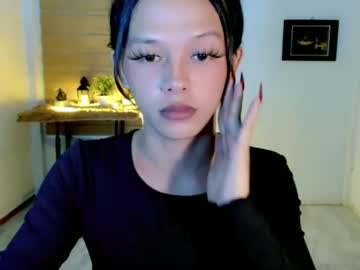 Kendra_Lunaxx Chaturbate stream image from May 28, 2026