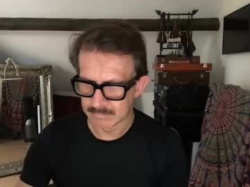 Artisterotic Chaturbate stream image from May 28, 2026