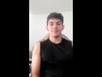Juan111h Chaturbate stream image from May 28, 2026