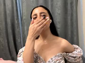 Nadinevanni Chaturbate stream image from May 28, 2026