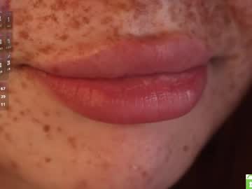 Connie_Monus Chaturbate stream image from May 28, 2026