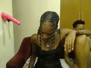 Lilly_Freak Chaturbate stream image from May 28, 2026