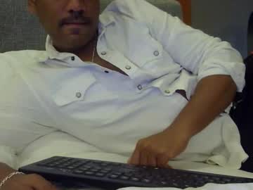 Luckyfinalone Chaturbate stream image from May 28, 2026