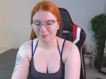 Alicexcute1 Chaturbate stream image from May 28, 2026