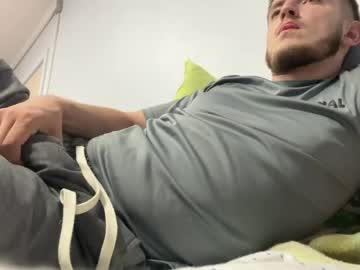 Darkhoneyx1 Chaturbate stream image from May 28, 2026