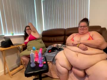 Fatbabeshae Chaturbate stream image from May 28, 2026