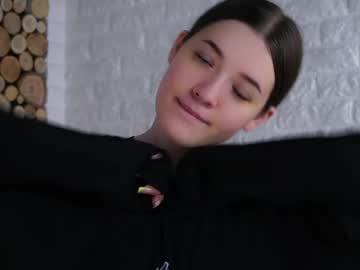 Maidabuoy Chaturbate stream image from May 29, 2026