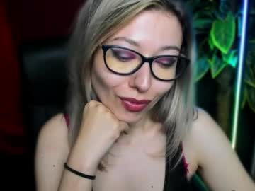 Heidi_Pleasure Chaturbate stream image from May 29, 2026