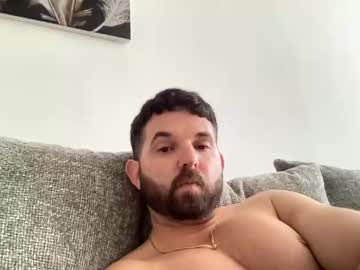 Beachboyhardonyou Chaturbate stream image from May 29, 2026