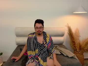 Faryzuir Chaturbate stream image from May 29, 2026