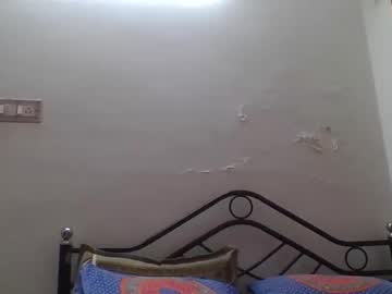 Behindwoods82 Chaturbate stream image from May 29, 2026