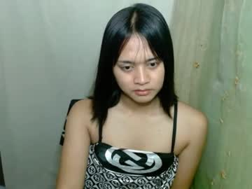 Hoelyhanabi Chaturbate stream image from May 29, 2026