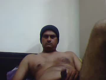 Puneguyoncam Chaturbate stream image from May 29, 2026