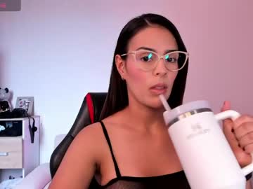 Alessandramoreli Chaturbate stream image from May 29, 2026