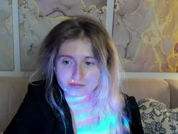 Camilladreamer Chaturbate stream image from May 29, 2026