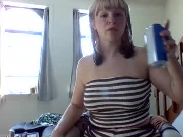 Xobrial Chaturbate stream image from May 29, 2026