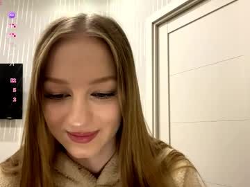 Doreathagustave Chaturbate stream image from May 29, 2026