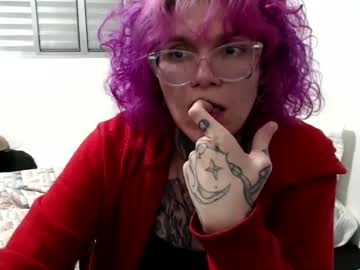 Gigiescritora Chaturbate stream image from May 29, 2026
