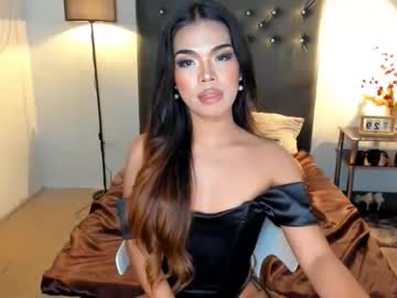 Lucyvane Chaturbate stream image from May 30, 2026