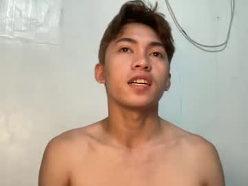 Yourcummer_April Chaturbate stream image from May 30, 2026