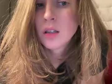 Yumiandwolf Chaturbate stream image from May 30, 2026