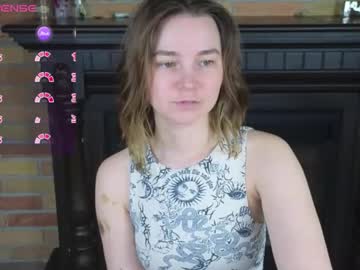 Ellie_Babyy Chaturbate stream image from May 30, 2026
