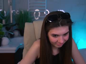 Kyliejoyys Chaturbate stream image from May 30, 2026