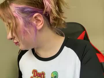 Mia_Kamp Chaturbate stream image from May 30, 2026