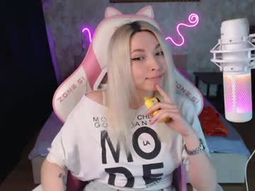 Zellawisinski Chaturbate stream image from May 30, 2026