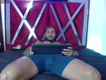 Fenixx899 Chaturbate stream image from May 30, 2026