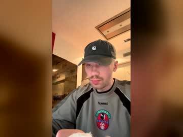 Jerk100e Chaturbate stream image from May 31, 2026