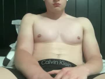 Younstud45555 Chaturbate stream image from May 31, 2026