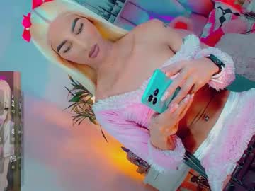 Isabellagirs Chaturbate stream image from May 31, 2026