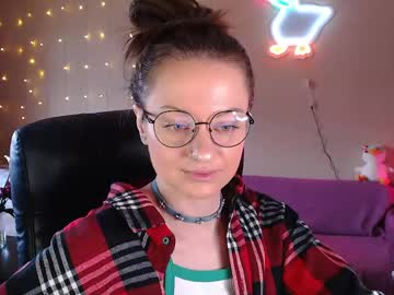 Sophieleroux Chaturbate stream image from May 31, 2026