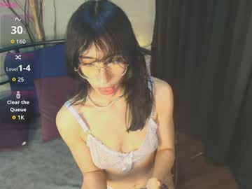 Estheraurea Chaturbate stream image from May 31, 2026