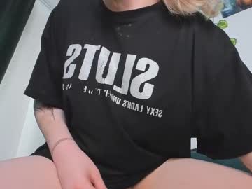 Krisi_Myrr Chaturbate stream image from May 31, 2026