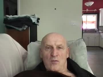 Colvik2 Chaturbate stream image from May 31, 2026