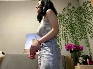 Keradrahos Chaturbate stream image from May 31, 2026