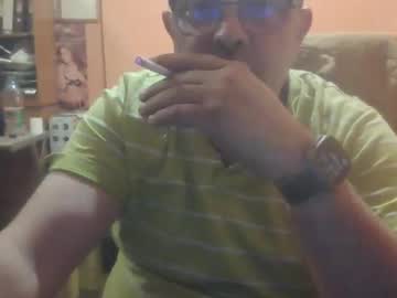 Glownet Chaturbate stream image from May 31, 2026